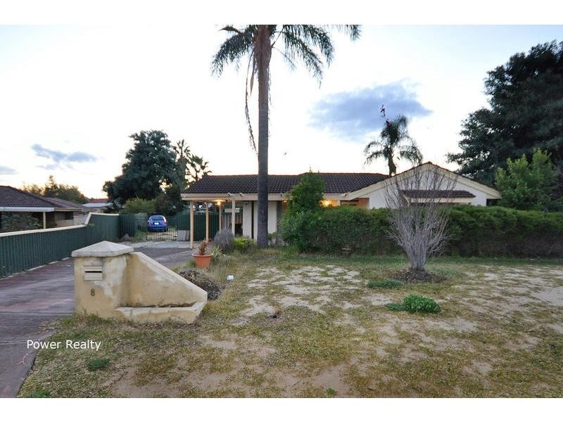 8 Wimpole Court, Alexander Heights WA 6064