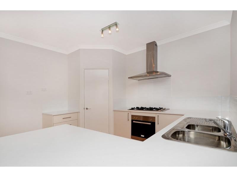 1 Ollave Circuit, Aveley WA 6069