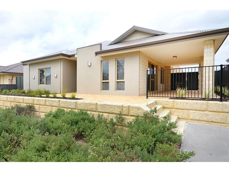 5 Ollave Circuit, Aveley WA 6069