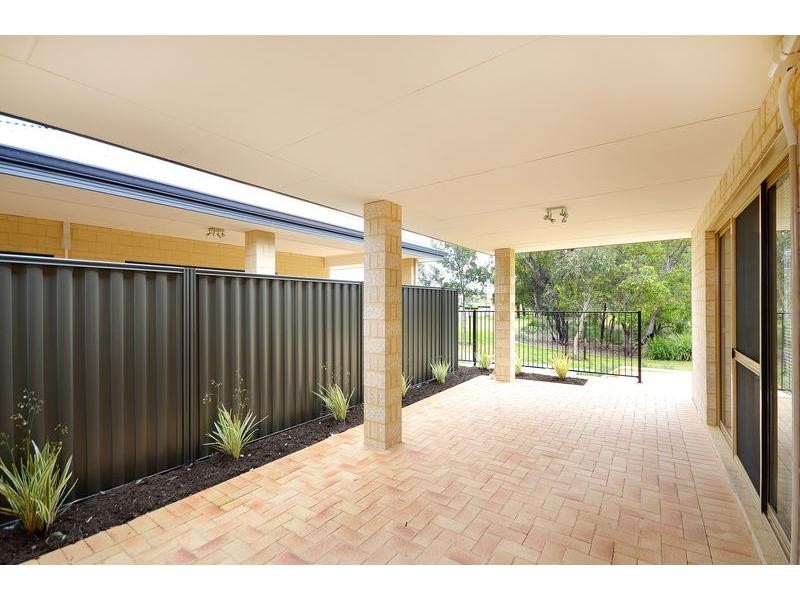 5 Ollave Circuit, Aveley WA 6069