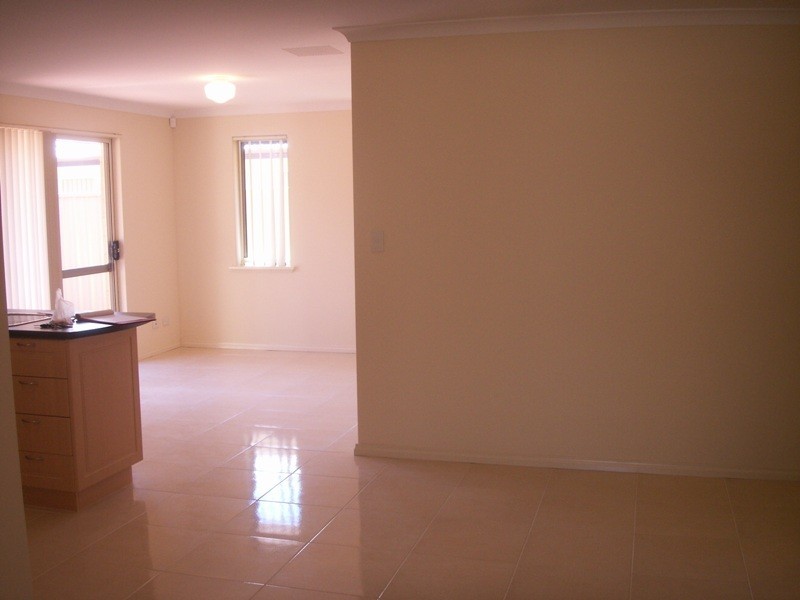 20/51 Braemore Street, Seville Grove WA 6112