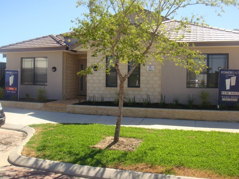 9 Ollave Circuit, Aveley WA 6069