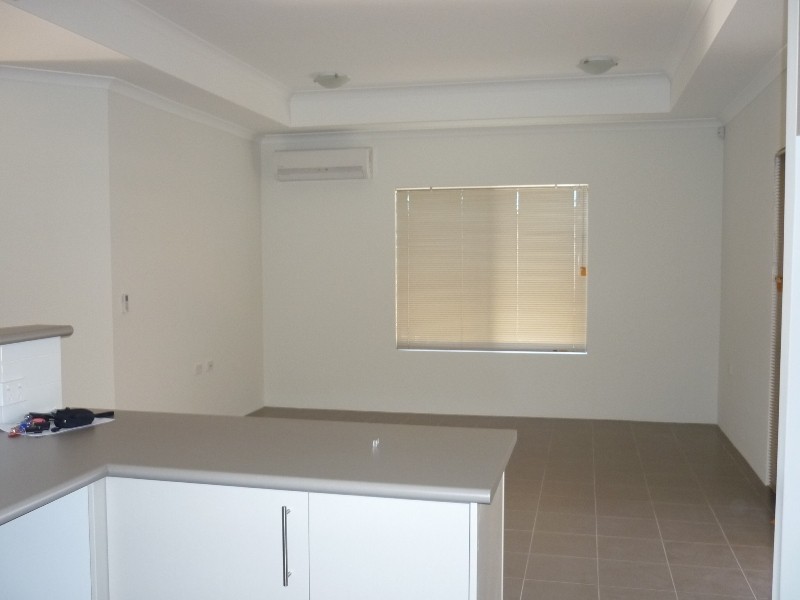 9 Ollave Circuit, Aveley WA 6069