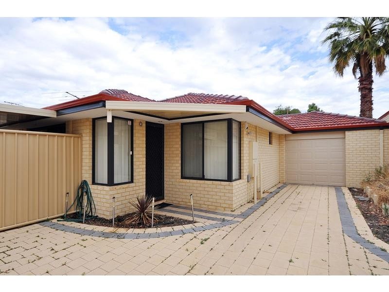 32C Newhaven Way, Nollamara WA 6061