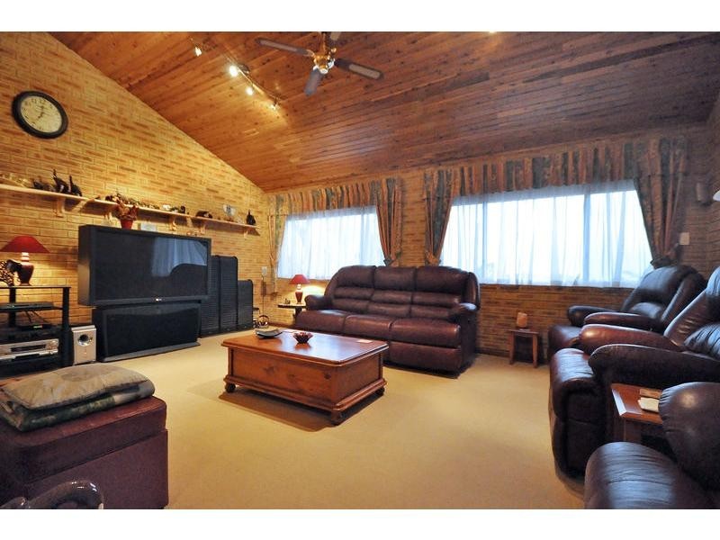 12 Volute Place, Mullaloo WA 6027