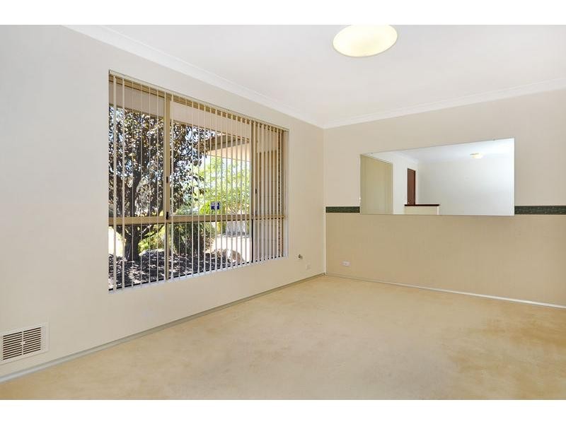 29 Jefferson Drive, Marangaroo WA 6064