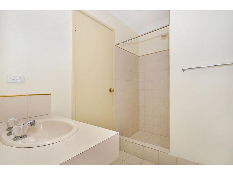 29 Jefferson Drive, Marangaroo WA 6064