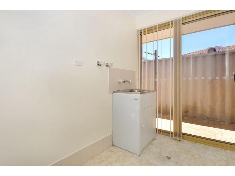 29 Jefferson Drive, Marangaroo WA 6064