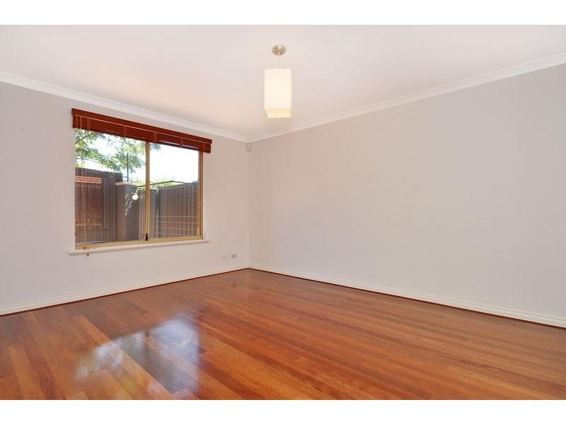 5C Farris Place, Innaloo WA 6018
