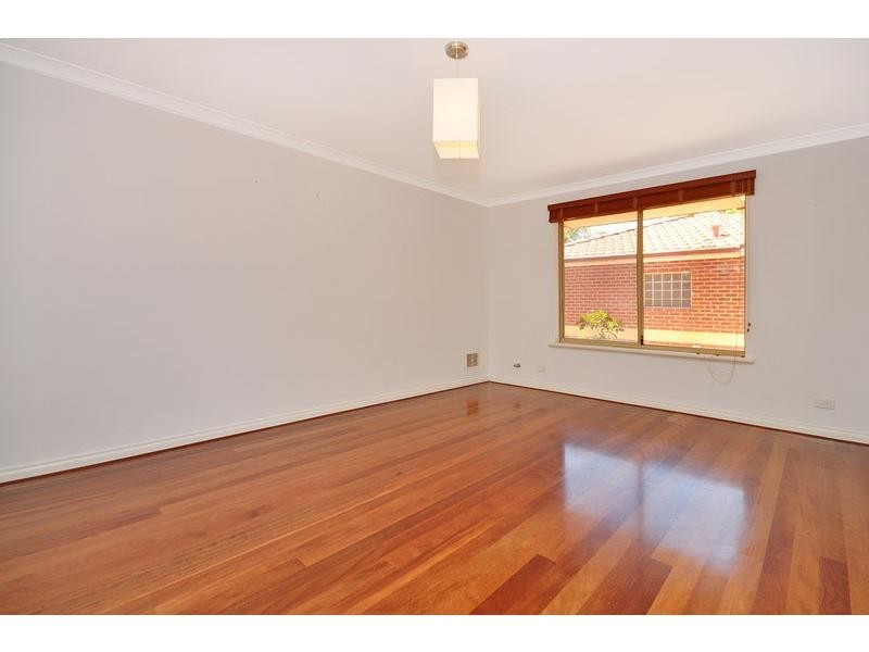 5C Farris Place, Innaloo WA 6018