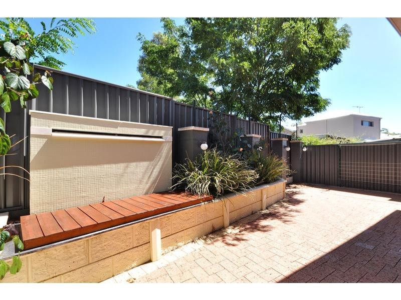 5C Farris Place, Innaloo WA 6018