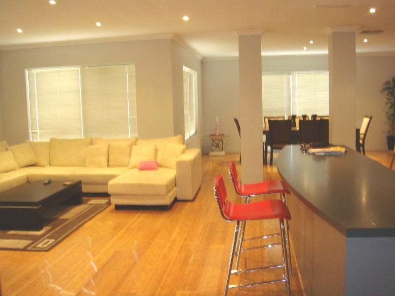 45 Romaine Loop, Darch WA 6065