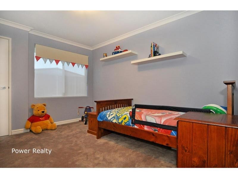 4 Anfield Crescent, Aveley WA 6069