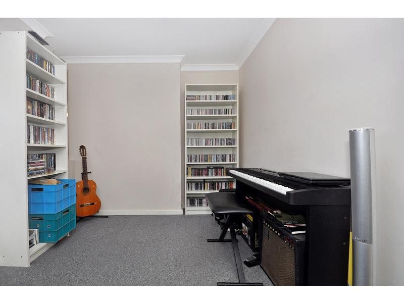 5 Premier Place, Ballajura WA 6066