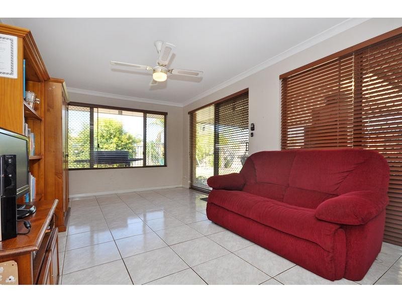 5 Premier Place, Ballajura WA 6066