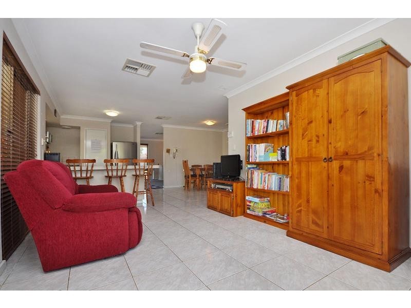 5 Premier Place, Ballajura WA 6066