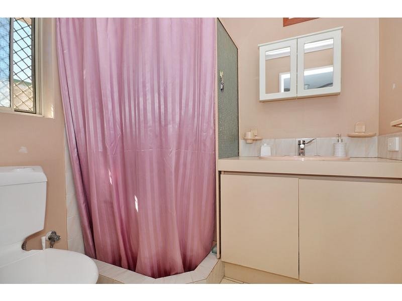 5 Premier Place, Ballajura WA 6066