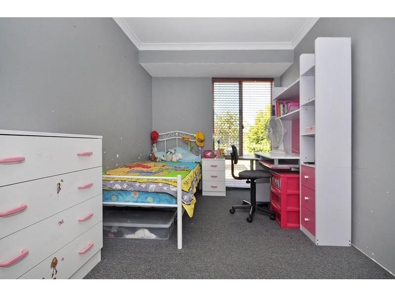 5 Premier Place, Ballajura WA 6066