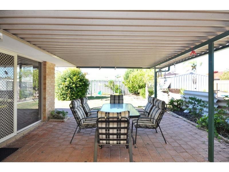 5 Premier Place, Ballajura WA 6066