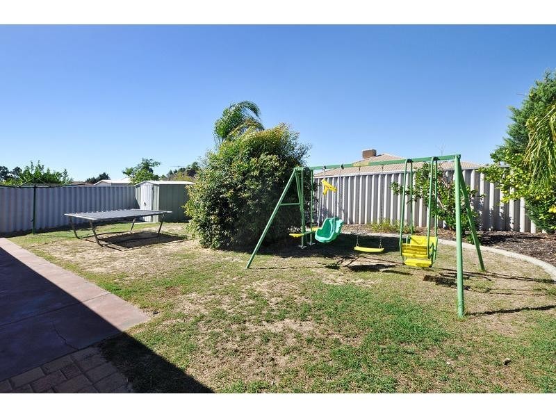 5 Premier Place, Ballajura WA 6066
