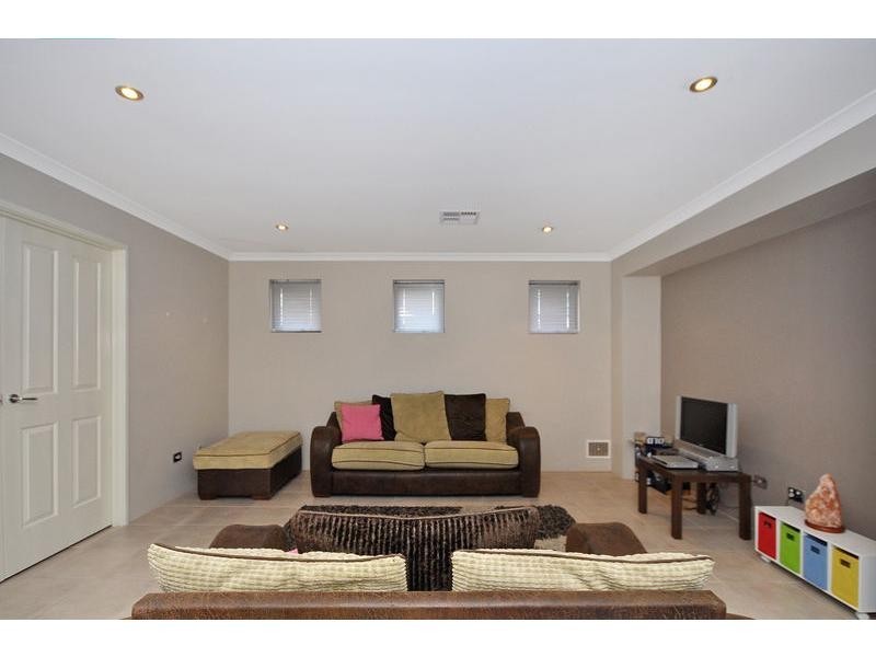 29 Beechwood Circle, Aveley WA 6069