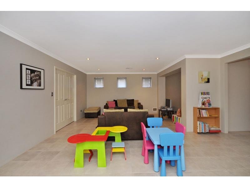 29 Beechwood Circle, Aveley WA 6069