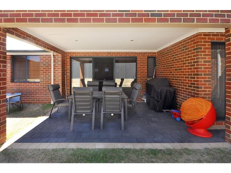 29 Beechwood Circle, Aveley WA 6069