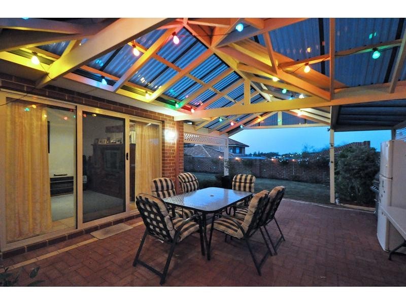 9 Dandenong Way, Alexander Heights WA 6064