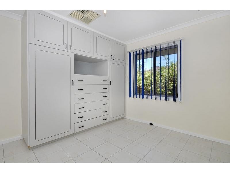 10 Edgington Crescent, Koondoola WA 6064