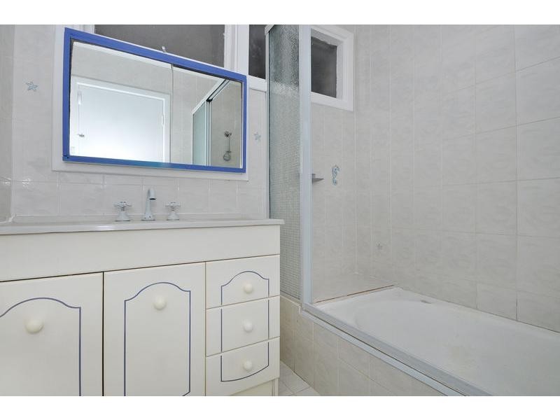 10 Edgington Crescent, Koondoola WA 6064