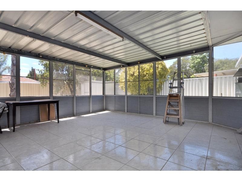 10 Edgington Crescent, Koondoola WA 6064