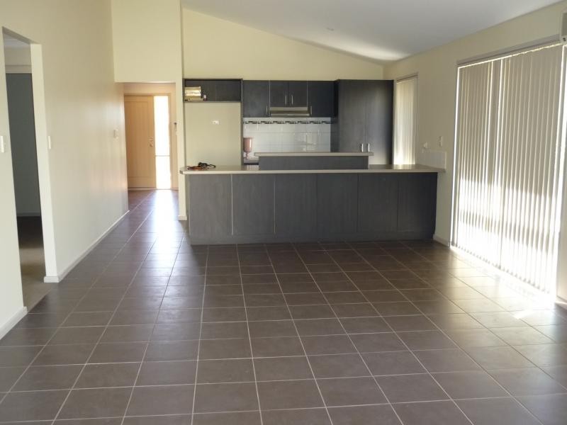 9 Wollaston Vista, Ellenbrook WA 6069