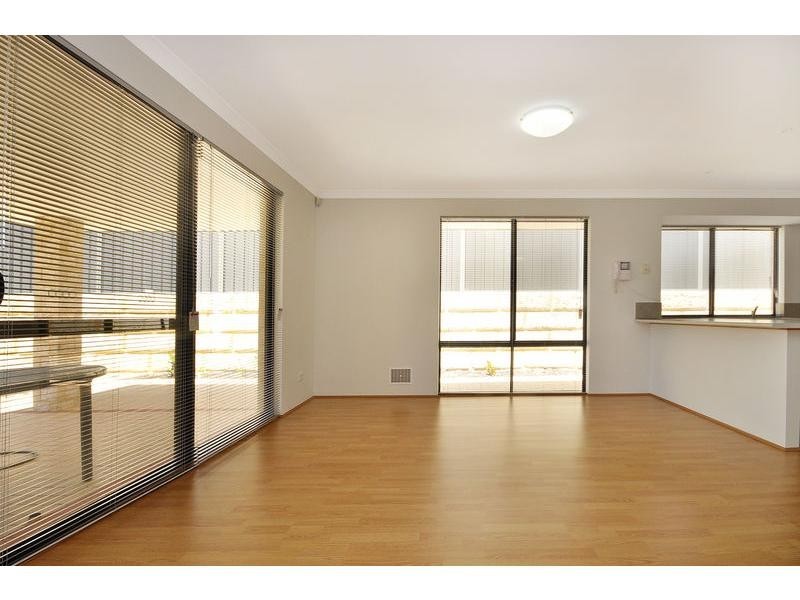 1 Elmdon Link, Landsdale WA 6065