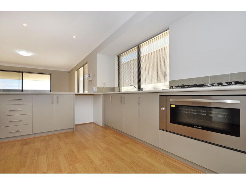 1 Elmdon Link, Landsdale WA 6065