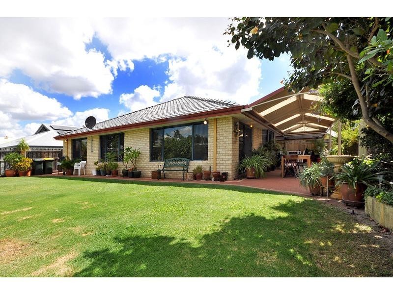 23 Kalyeeda Terrace, Ellenbrook WA 6069