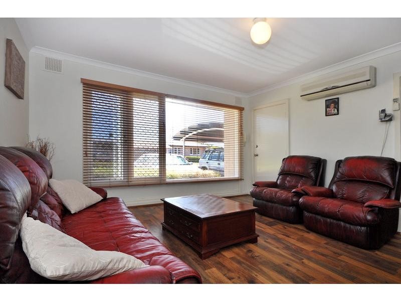 6/17 Westbrook Way, Girrawheen WA 6064