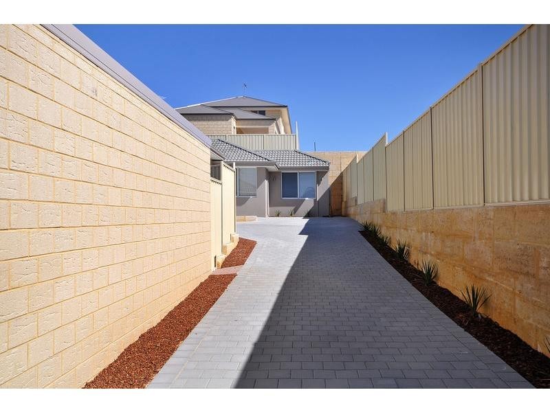 194B Landsdale Road, Landsdale WA 6065