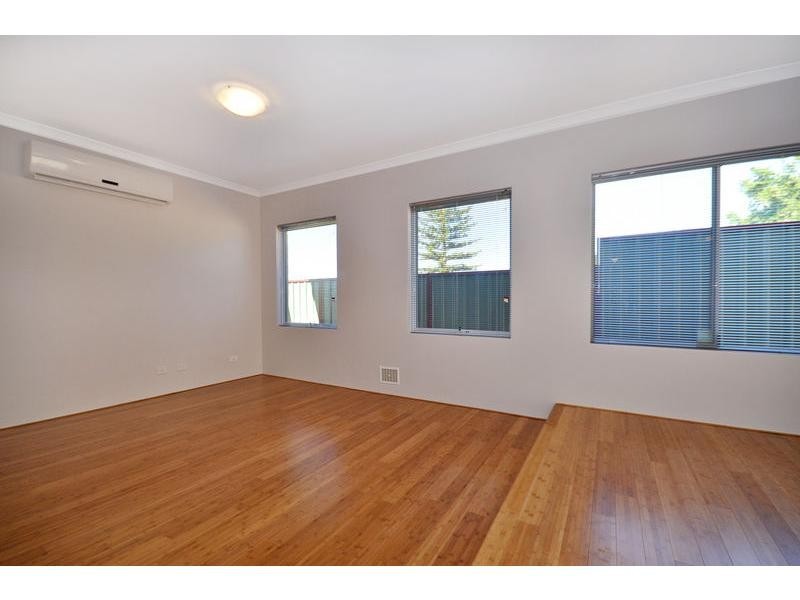 194B Landsdale Road, Landsdale WA 6065