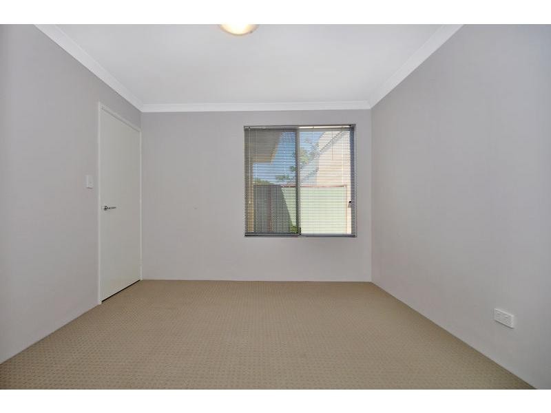 194B Landsdale Road, Landsdale WA 6065