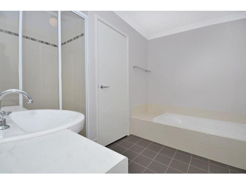 194B Landsdale Road, Landsdale WA 6065