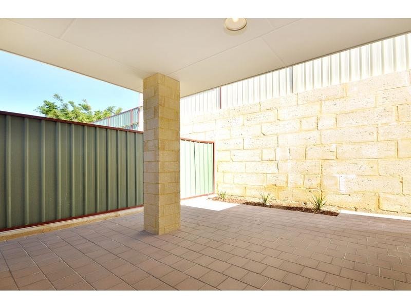 194B Landsdale Road, Landsdale WA 6065