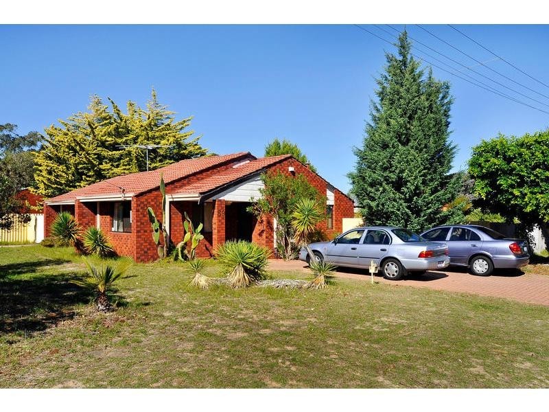 59 Golders Way, Girrawheen WA 6064