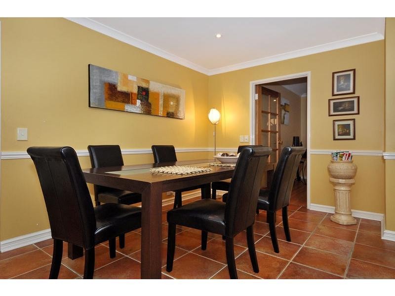 26 Dandenong Way, Alexander Heights WA 6064