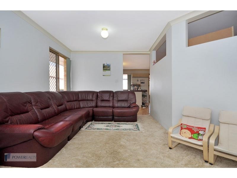 9 Jacka Close, Marangaroo WA 6064