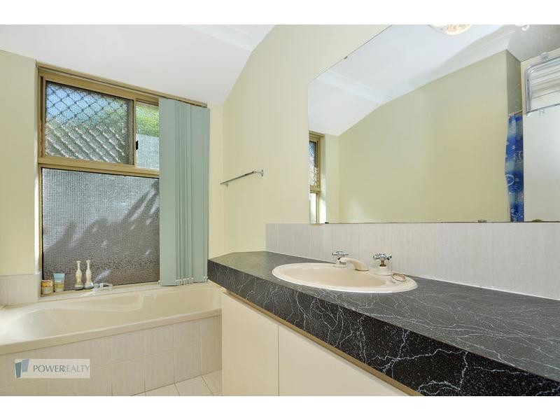 9 Jacka Close, Marangaroo WA 6064