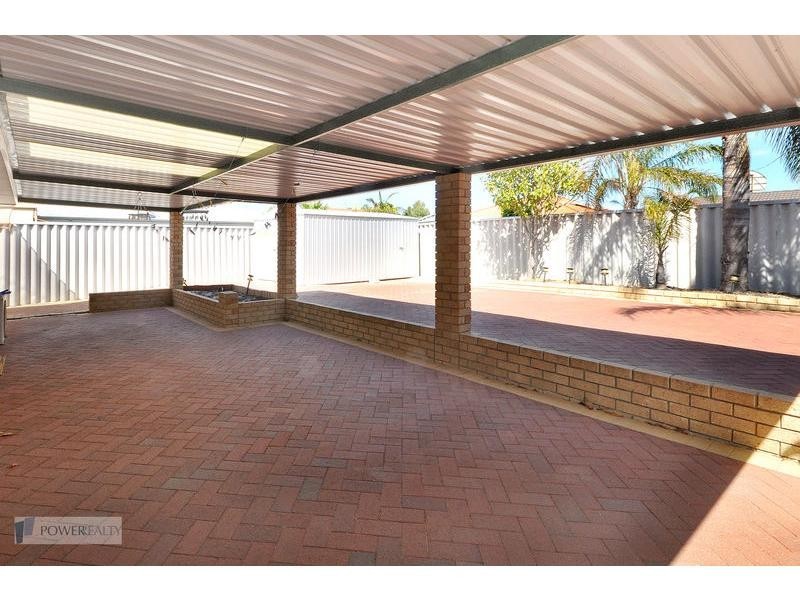 9 Jacka Close, Marangaroo WA 6064