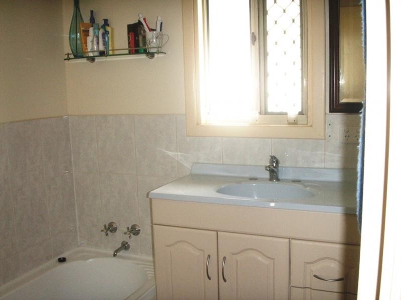 40A Oldfield Road, Girrawheen WA 6064