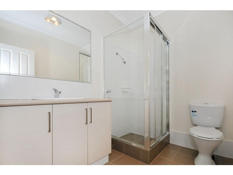 1/2 Dana Way, Madeley WA 6065