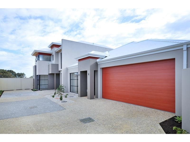 2/2 Dana Way, Madeley WA 6065