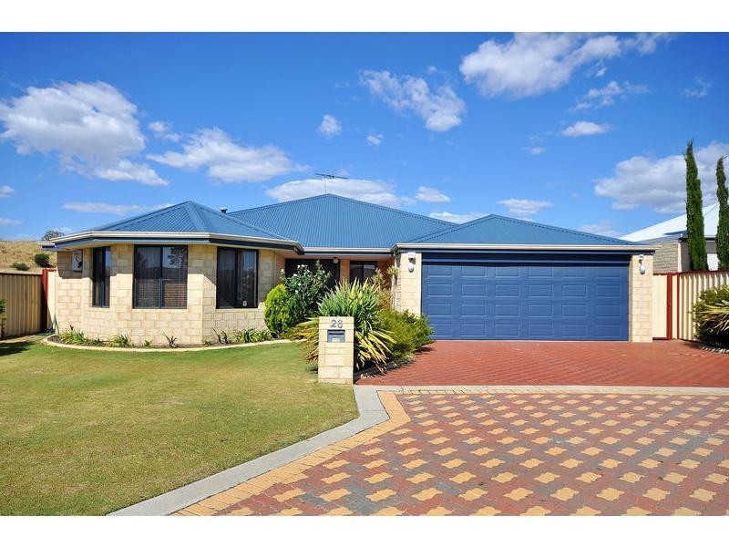 28 Esmerelda Pass, Darch WA 6065